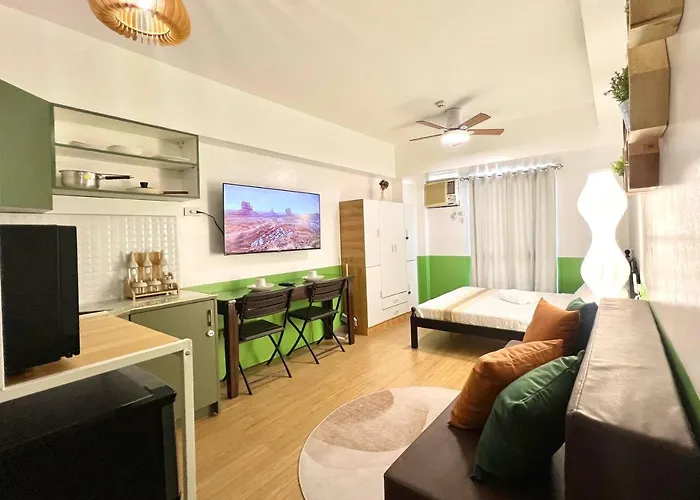 アパートホテル Emerald Escapes - Avida San Lazaro Near Ust-winford-sm 3*