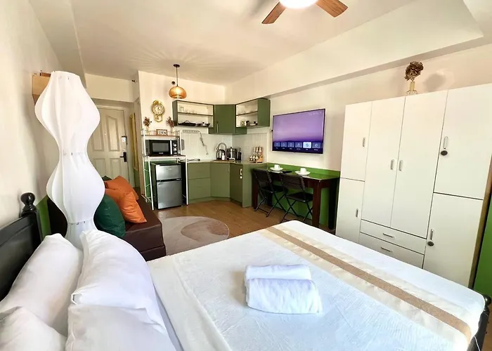 アパートホテル Emerald Escapes - Avida San Lazaro Near Ust-winford-sm